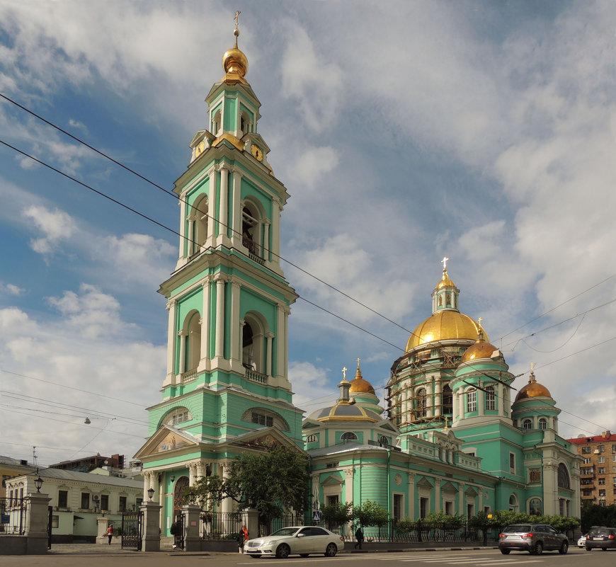 Название церкви в москве